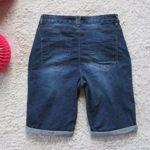 curve appeal bermuda shorts